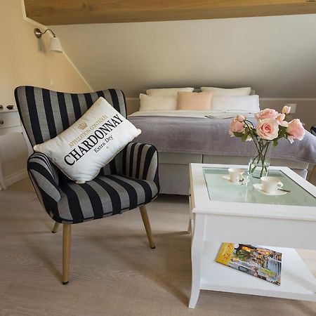 Nostalgie-Nest Mit Boxspringbett Apartment Mayen Luaran gambar